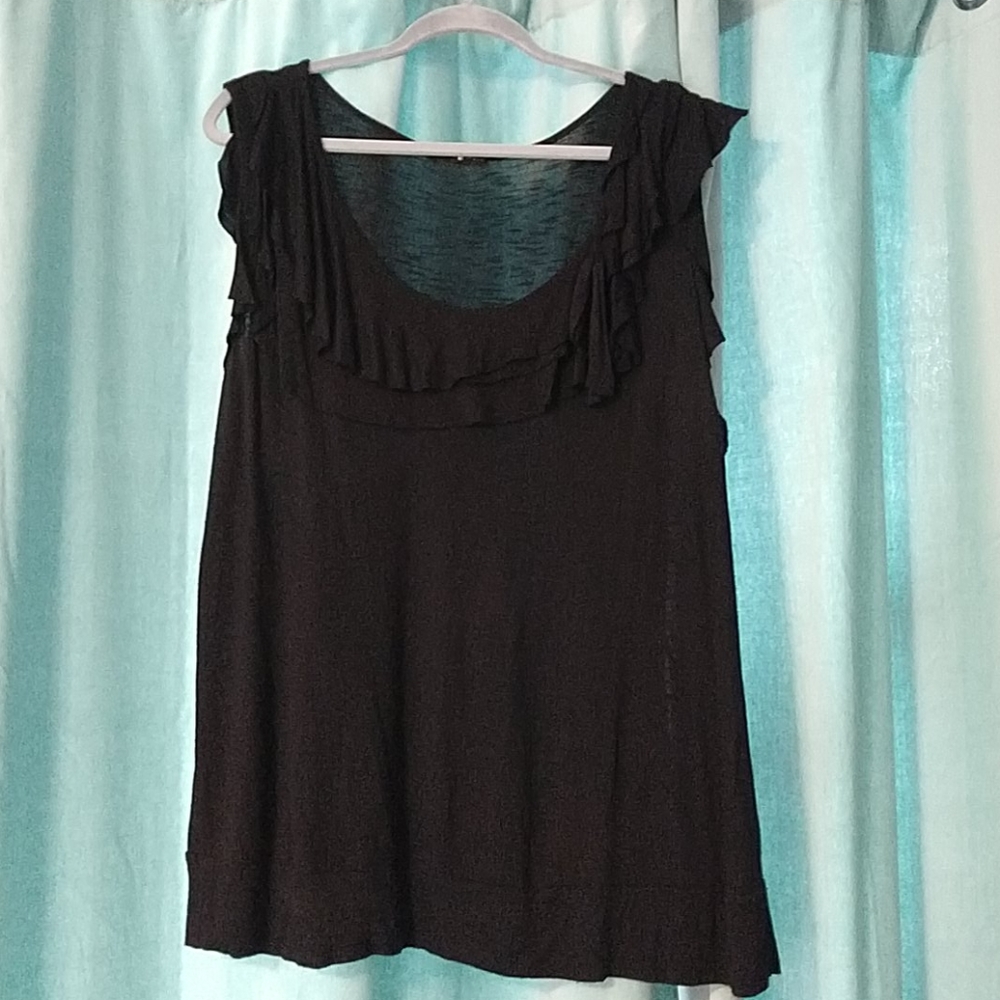 Ruffled knit top